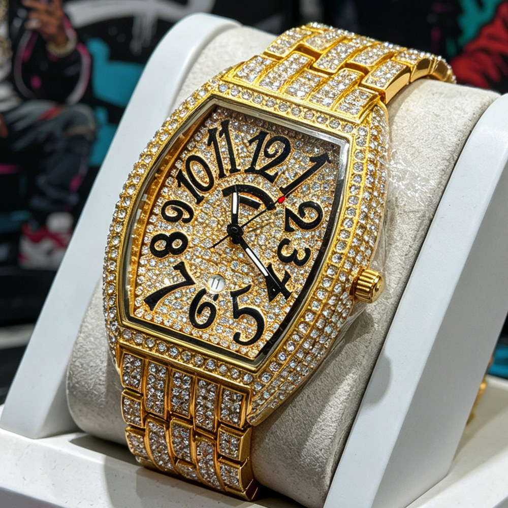 Luxury Watch Brands Logo - Tonneau horloge zonder logo, volledig met