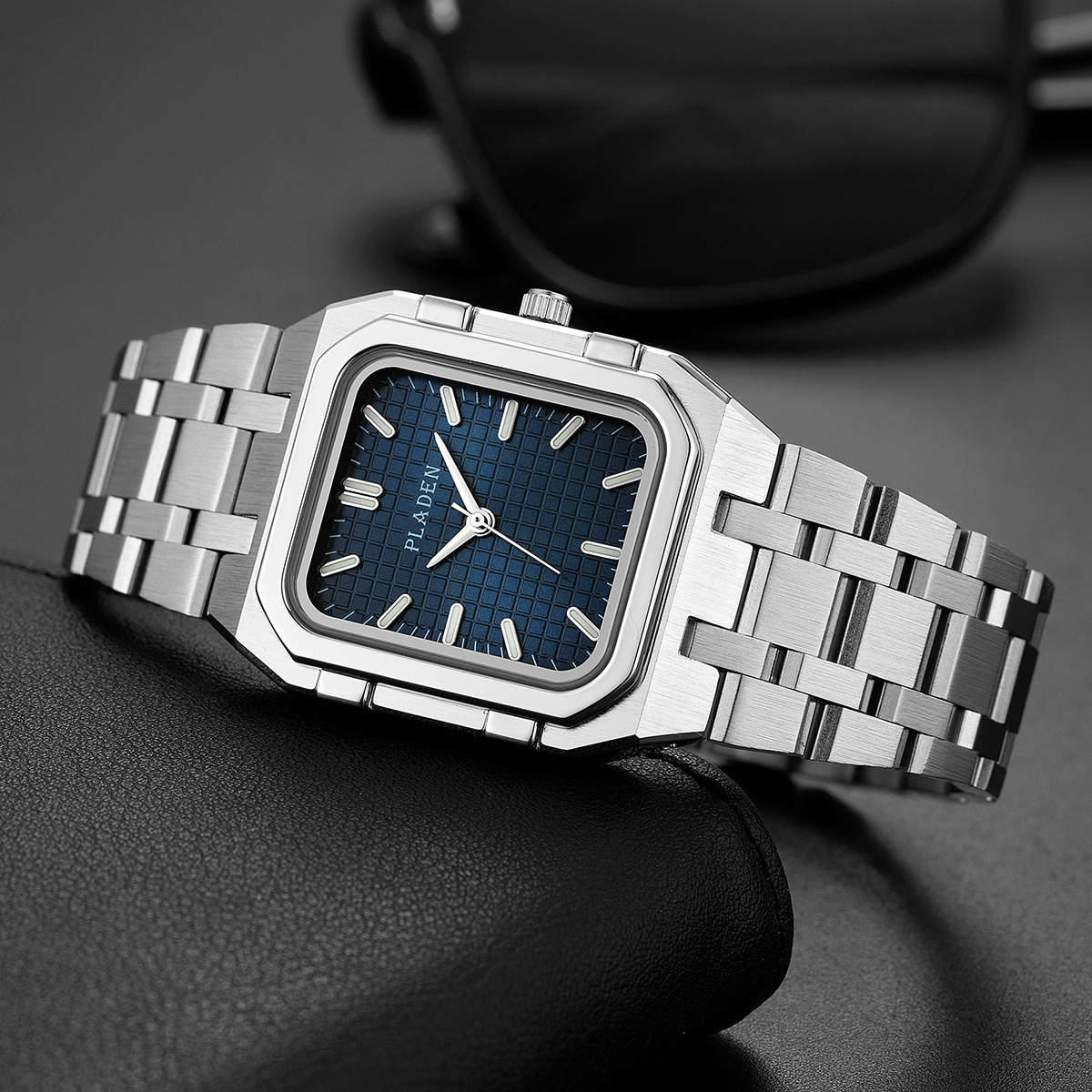 Luxe merk horloges met blauwe  - Luxury Watch Manufacturers recensie en prijs
