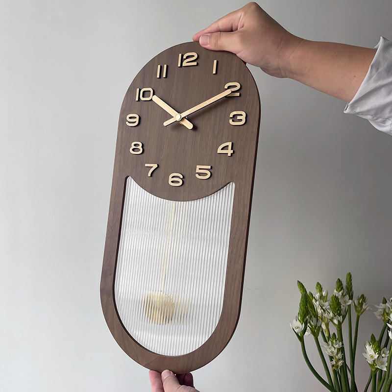 Eenvoudige wandklokken Scandin - Luxury Watch House recensie en prijs