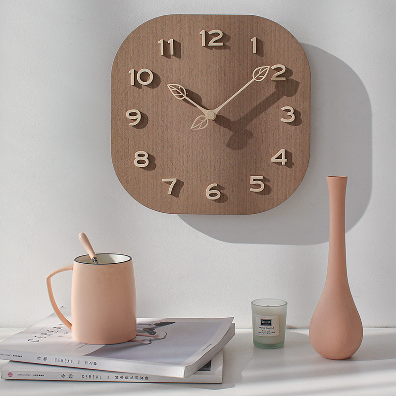 Moderne persoonlijkheid wandkl - Luxury Watch House recensie en prijs