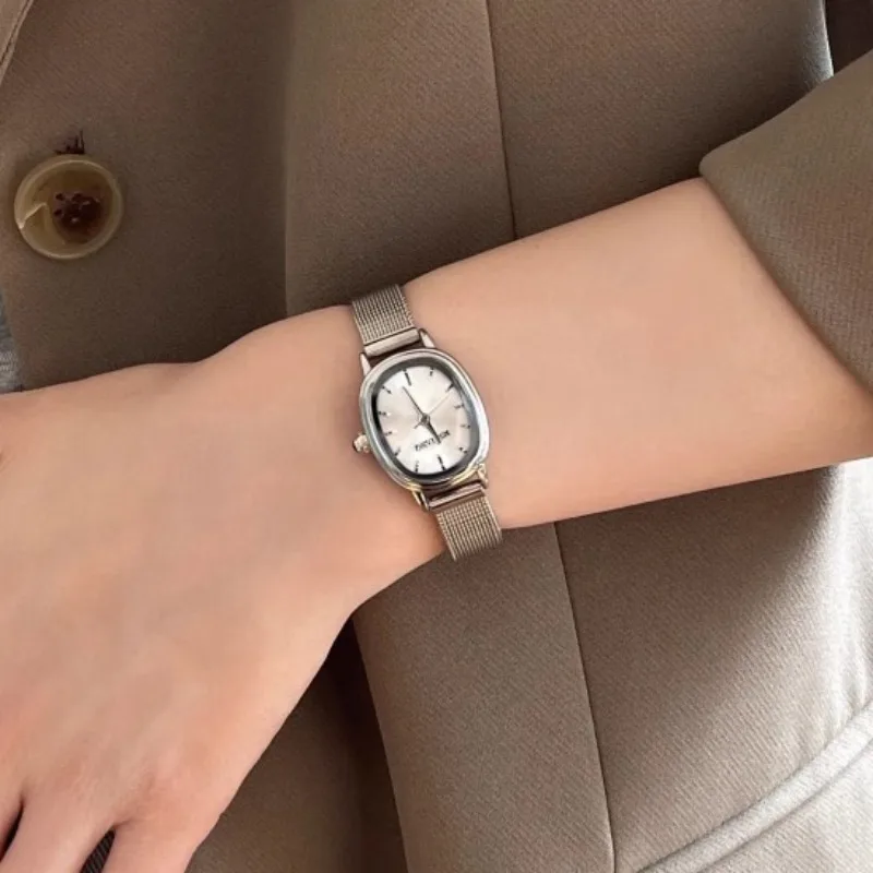 Kleine Ovale Wijzerplaat Groen - Luxury Watch Straps recensie en prijs